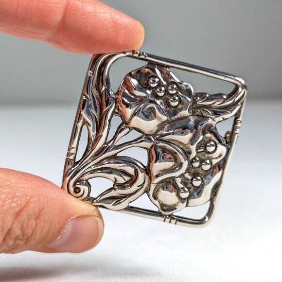 Vintage Danecraft Sterling Silver Poppy brooch, Square flower brooch gift for - Picture 1 of 8